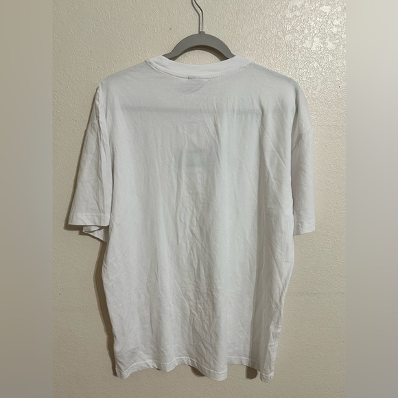 Gymshark Classic White Tee with Black Embroidered Logo Slightly Oversized - Picture 2 of 8